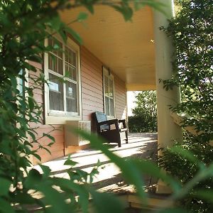 Silverwood Motel Cavendish Exterior photo