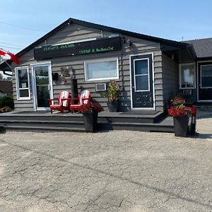 Oreland Motel Flin Flon Exterior photo