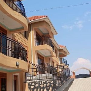 Legend Executive Suites Fort Portal Exterior photo