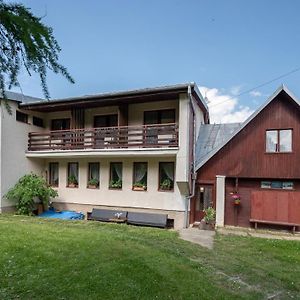 Chata Bukvica, Rencisov Hotel Exterior photo