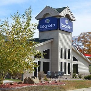 Boarders Inn And Suites By Cobblestone Hotels - Fayette Exterior photo