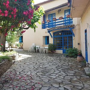 Chambres D'Hotes Les Arbousiers Maureilhan-et-Ramejan Exterior photo