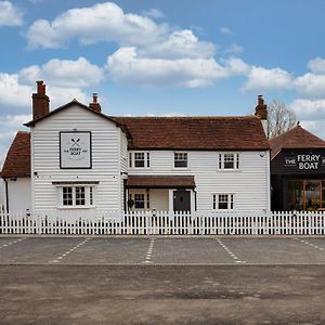 The Ferry Boat Inn North Fambridge Exterior photo