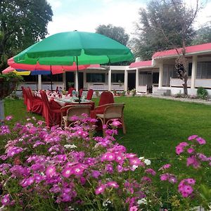 Hotel Travel Lodge Skardu Exterior photo