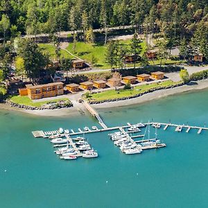 Snug Harbor Resort And Marina Friday Harbor Exterior photo