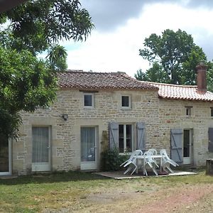 La Gauviniere Bed & Breakfast Liez Exterior photo