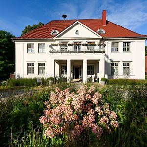 Gut Vorbeck Bed & Breakfast Gneven Exterior photo