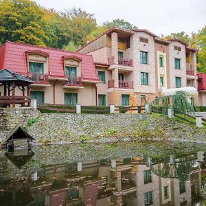 Hotel Loucky Litvinov Exterior photo