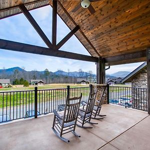 Abrams Retreat At Cades Cove With Mountain Views Villa Townsend Exterior photo