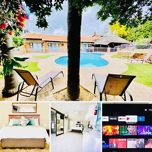 C&C Hotel Vibes Randpark Ridge Jhb 14 Units Available Randburg Exterior photo