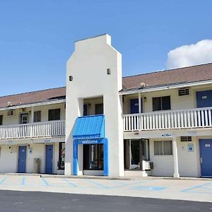 Travelodge By Wyndham Brattleboro Vt Exterior photo