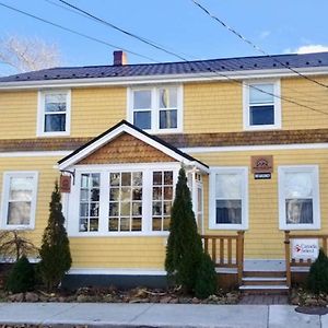 Sunny Home B&B Charlottetown Exterior photo