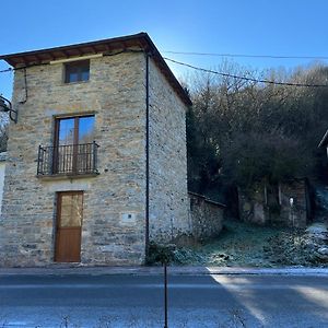 Casa Rural La Torre Recien Rehabilitada. Villa Las Herrerias Exterior photo