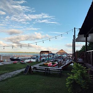 Papitos Bacalar Hotel And Marina Exterior photo