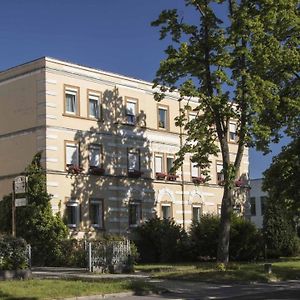 Buergerhaus Niesky Hotel Exterior photo