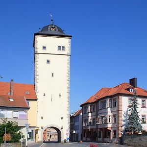 Gasthof Baeren Hotel Ochsenfurt Exterior photo