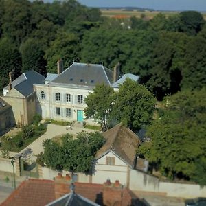 Yxie - Manoir Des Arts Bed & Breakfast Villeblevin Exterior photo