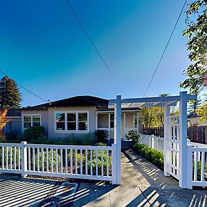 Modern Wine Country Charmer Villa Healdsburg Exterior photo