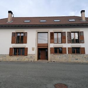 Casa Patxikuzuria Hotel Espinal-Auzperri Exterior photo