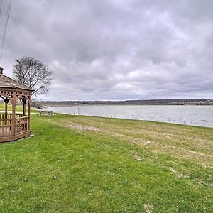 Cozy Lake Geneva Retreat With Year-Round Views! Apartment Exterior photo