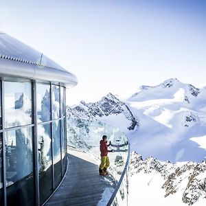 Alpenliebe Pitztal Apartment Sankt Leonhard im Pitztal Exterior photo