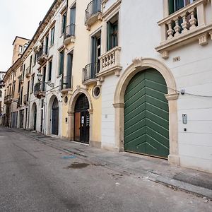 Vicenza Holiday Ss Apostoli Apartment Exterior photo