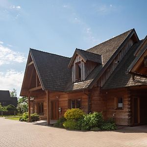 Cedrovy Penzion Hotel Dobrikov Exterior photo