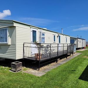 6 Berth On The Chase Apartment Ingoldmells Exterior photo