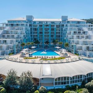 Mantra Ettalong Beach Hotel Exterior photo