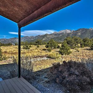 Cozy Remote Retreat • Mountain Views • Stargazing Villa Crestone Exterior photo