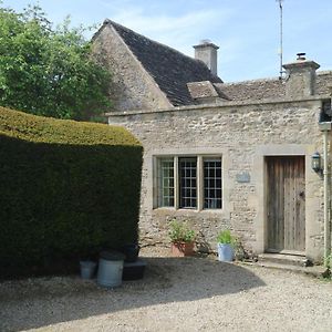 The Hermitage Villa Cirencester Exterior photo