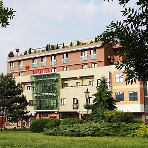 City Hotel Nitra Exterior photo