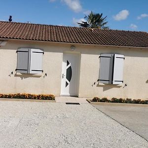 A L'Oree Du Bois Villa L'Eguille Exterior photo