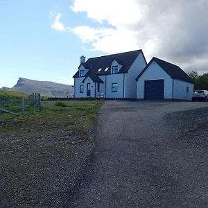 Hill Top House Villa Kilmaluag Exterior photo