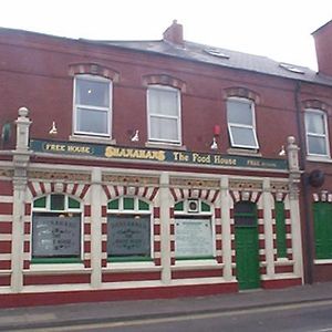 Shanahans B&B With Sports Bar Birmingham Exterior photo