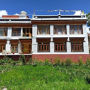 Sonam Guest House Leh Exterior photo