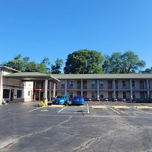 First Western Inn Caseyville Exterior photo