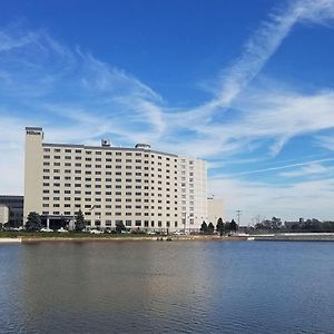 Hilton Philadelphia City Avenue Hotel Exterior photo