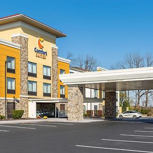 Comfort Suites Amish Country Smoketown  Exterior photo