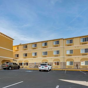 Comfort Inn & Suites Alameda At Albuquerque Balloon Fiesta Park Exterior photo