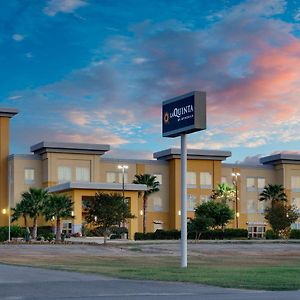 La Quinta By Wyndham Jourdanton - Pleasanton Hotel Exterior photo