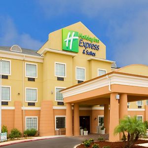 Holiday Inn Express & Suites - Jourdanton-Pleasanton, An Ihg Hotel Exterior photo