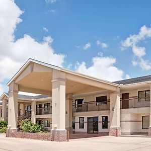 Days Inn By Wyndham El Campo Tx Exterior photo