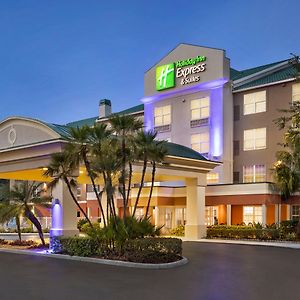 Holiday Inn Express & Suites Sarasota East, An Ihg Hotel Exterior photo