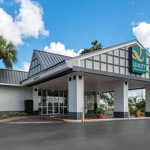 Quality Inn & Suites Brooksville I-75-Dade City Ridge Manor Exterior photo