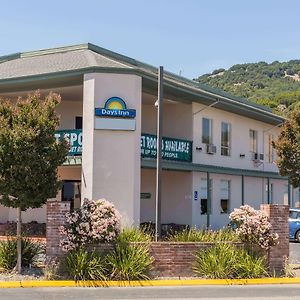 Days Inn By Wyndham Novato/San Francisco Exterior photo