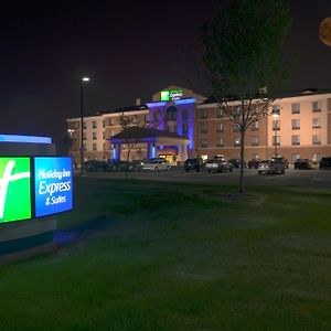 Holiday Inn Express And Suites Detroit North-Troy, An Ihg Hotel Exterior photo