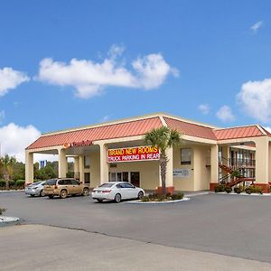 Red Roof Inn Tifton Exterior photo