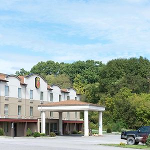 Super 8 By Wyndham Beaver Falls Hotel Exterior photo