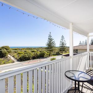 Singleton Beach Holiday Apartment 3 Bedroom - Executive Escapes Mandurah Exterior photo